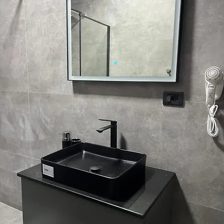 Elins 4, Family Comfort