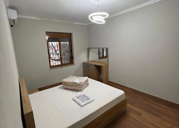 Elins 4, Family Comfort