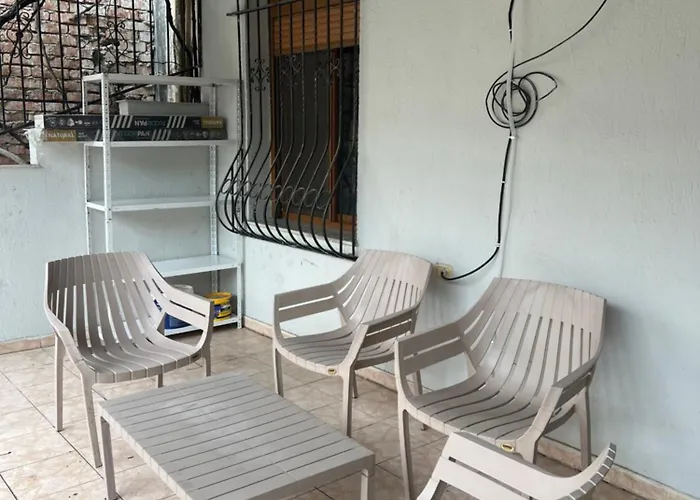 Elins 4, Family Comfort